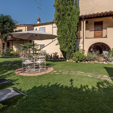 Residence Le Gagli Arde Arezzo Exterior photo