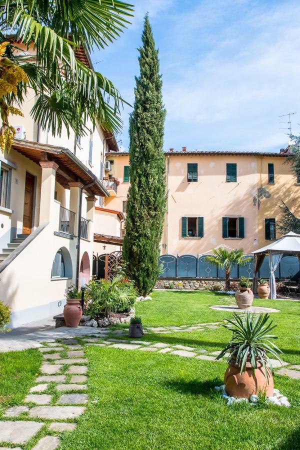 Residence Le Gagli Arde Arezzo Exterior photo
